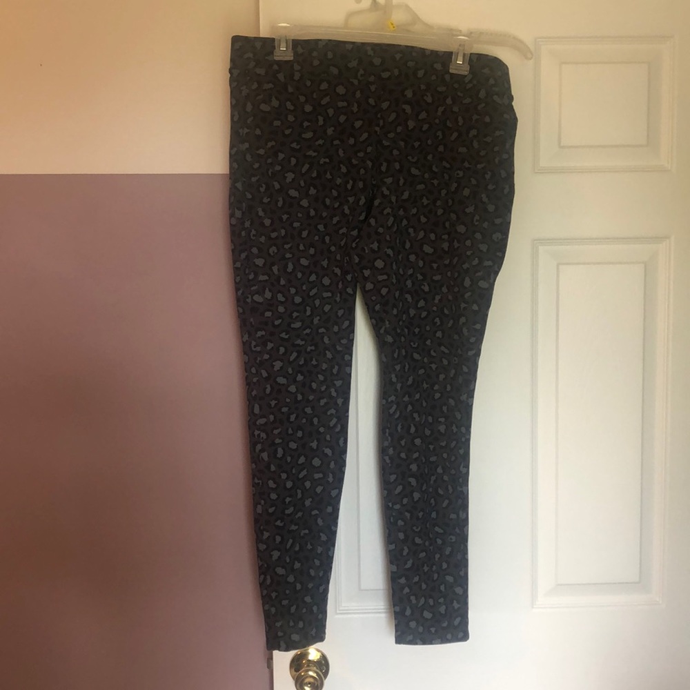 Dark gray and black leopard leggings